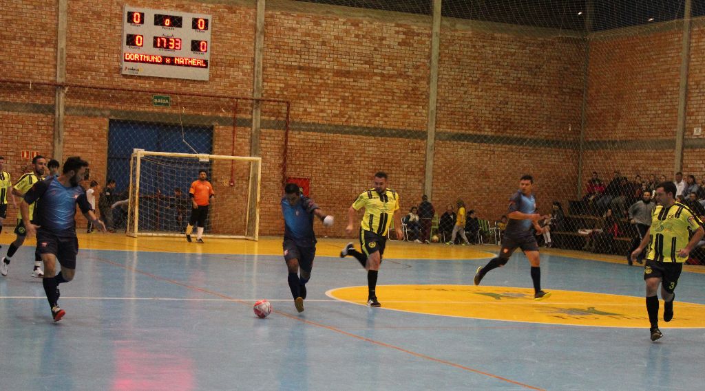 Rodada dupla encerra a primeira fase do Campeonato de Futsal e Voleibol de Tio Hugo