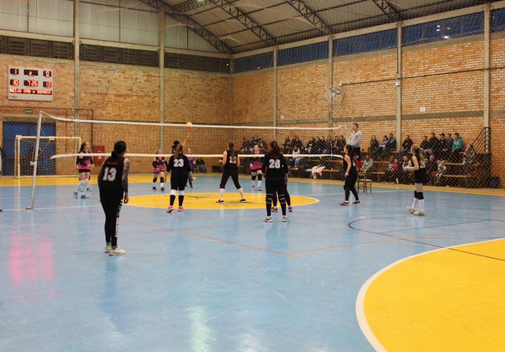 Resultados e próximas rodadas do Campeonato de Futsal e Voleibol
