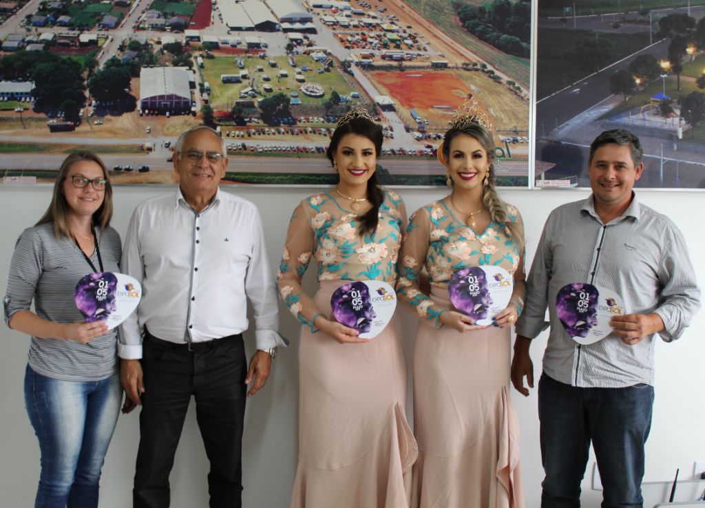 Administração Municipal de Tio Hugo recebe convite para a Exposol 2019