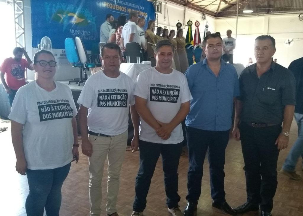 Tio-huguenses participam da Mobilização em Defesa dos Pequenos Municípios