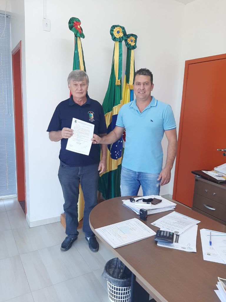 Poder Legislativo Municipal de Tio Hugo devolve recursos ao Executivo