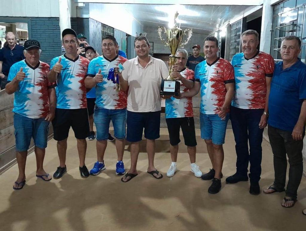 Grupo Pinheirinhos é o campeão do Campeonato Municipal de Bocha