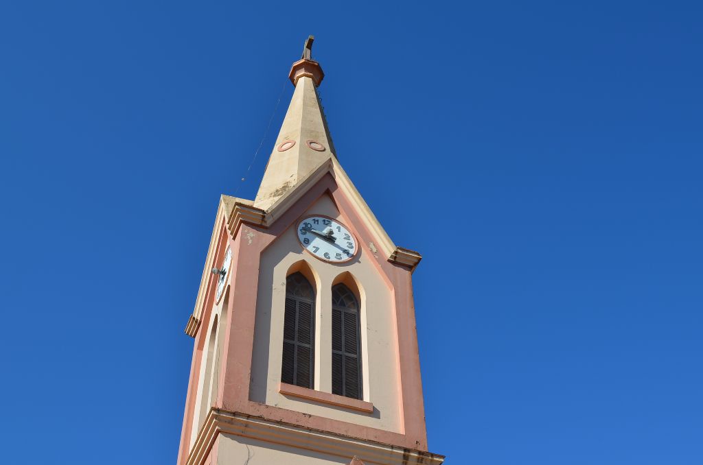 Relógio da torre da Igreja Evangélica volta a funcionar
