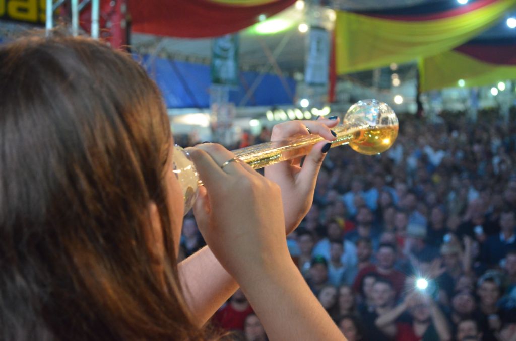  Festival Nacional da Cuca com Linguiça: 18 anos de sucesso e gastronomia típica