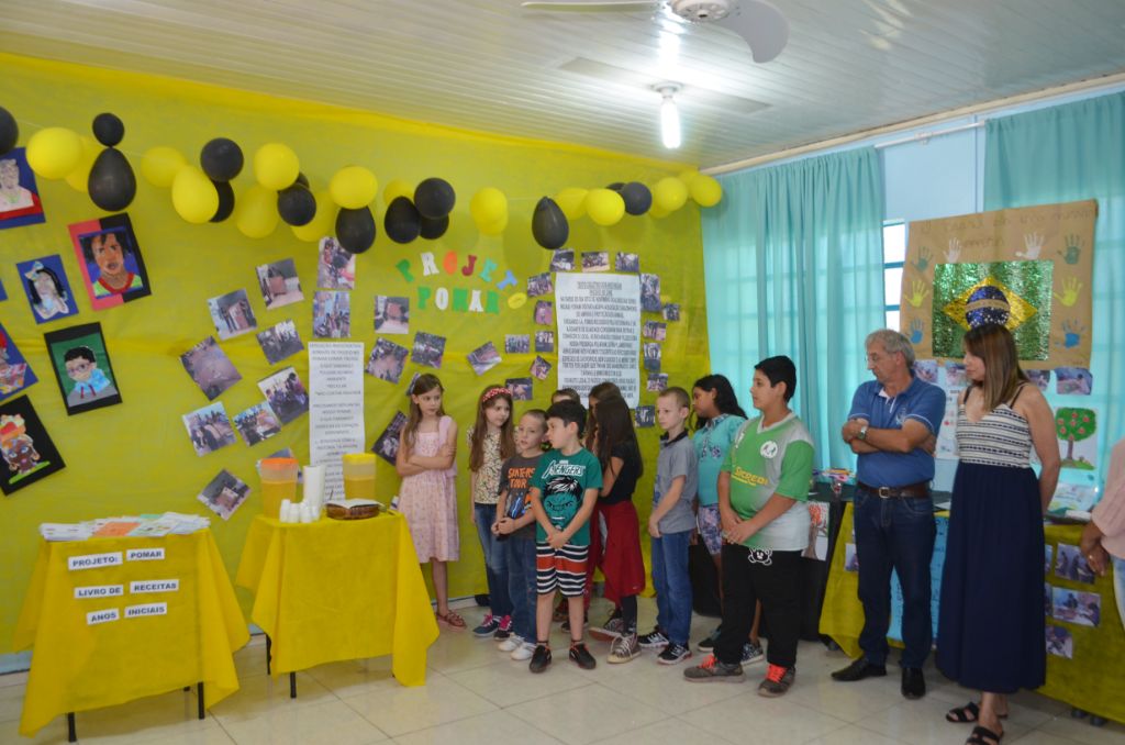 EMEF Marcílio Dias encerra ciclo de Mostras Pedagógicas 2019 das escolas municipais