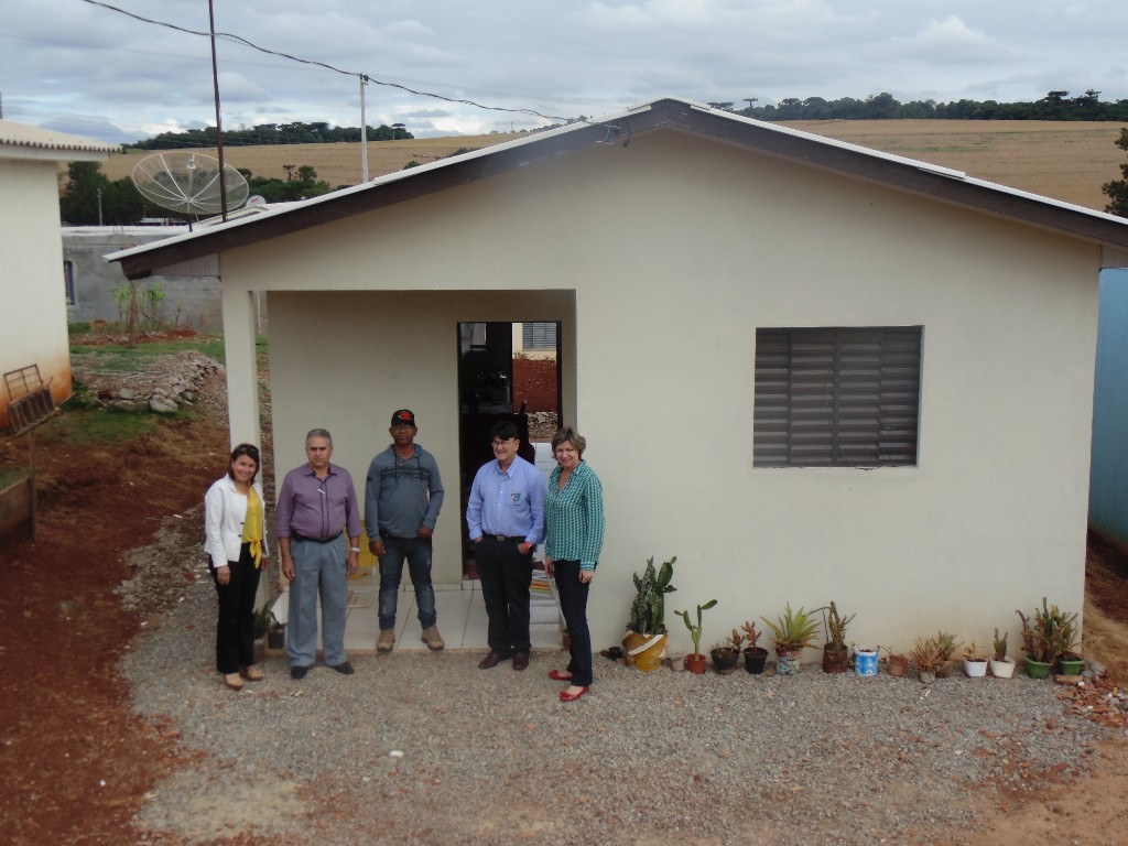 Administração Municipal entrega Casas com Recursos da Participação Popular