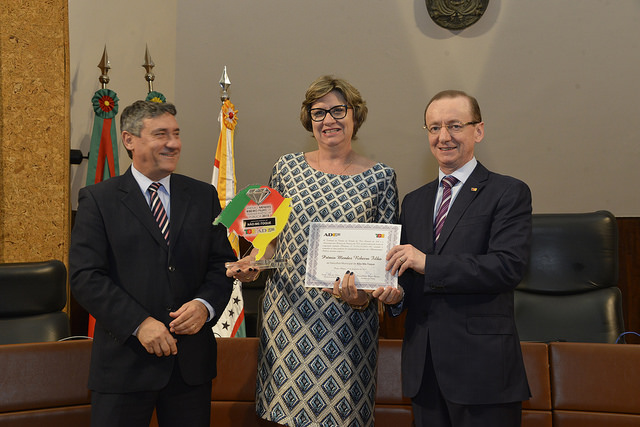 Administração Municipal recebe Prêmio Mendes Ribeiro Filho por transparência na gestão