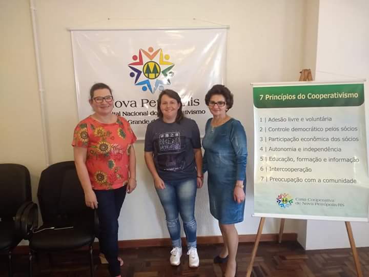 Cooperativa Escolar da EMEF Carlos Gomes participa da 7ª Imersão em Cooperativas Escolares